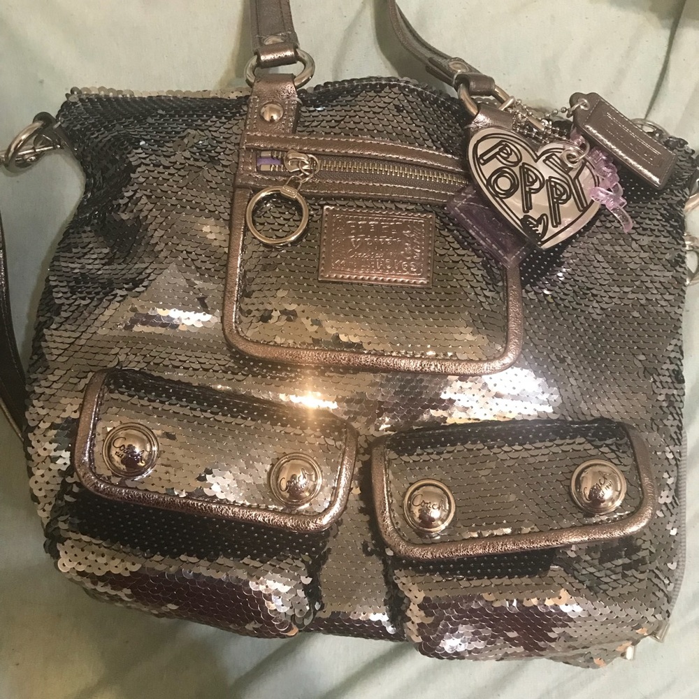 COACH Limited edition POPPY SEQUIN spotlight
